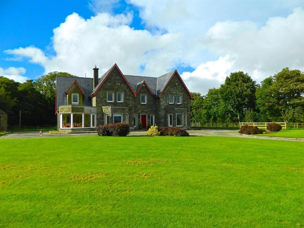 Lake House Dunmanway Exterior foto